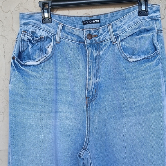 Fashion Nova Light Blue Distressed Wide-Leg Jeans - Picture 2 of 7